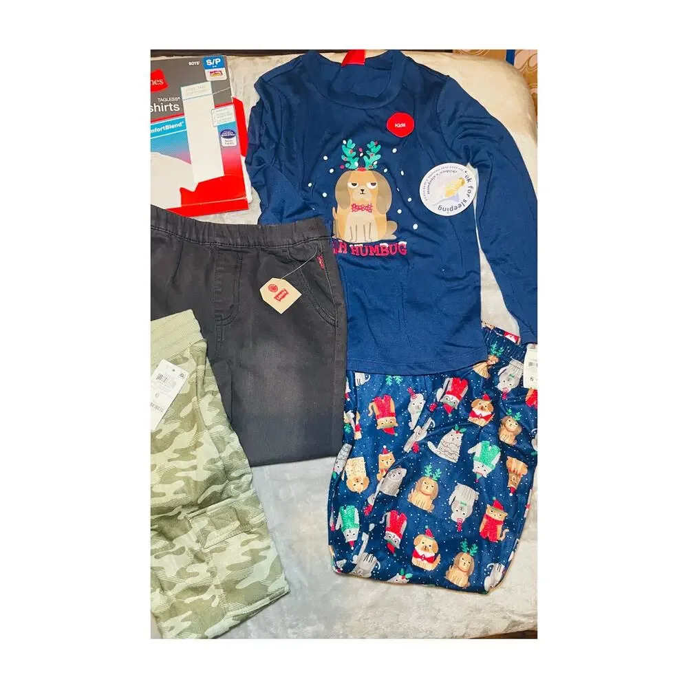 Boys Clothing Lot Tommy Hilfiger Levi’s Hanes Pajamas Pants Shirts Small (6) NWT
